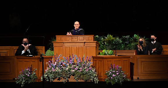 Commencement - Dec 2021