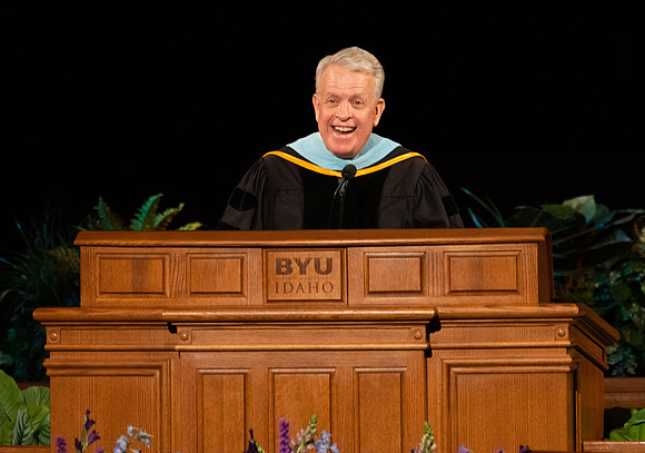 Commencement - Dec 2021
