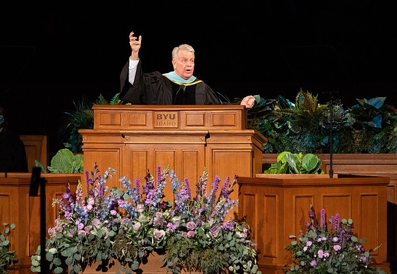 Commencement - Dec 2021