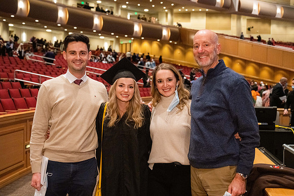 Commencement - Dec 2021