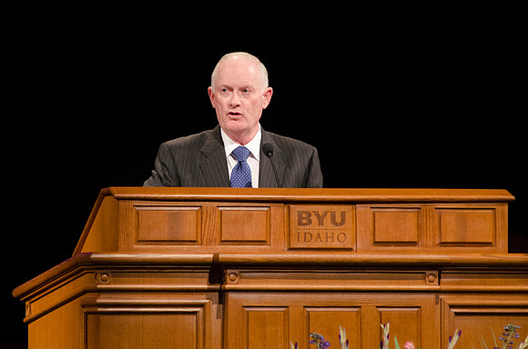 President Clark Speaks to students at first Fall 2014 Devotional