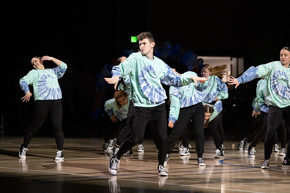 BYUI Competitive Sports Basketball Championship game in the Hart Main Gym. Halftime show with Dance Alliance.