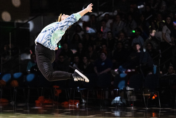 BYUI Competitive Sports Basketball Championship game in the Hart Main Gym. Halftime show with Dance Alliance.