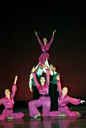 Extravadance performers.