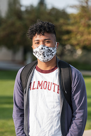Students stay safe wearing masks and social distancing during the first day of school.