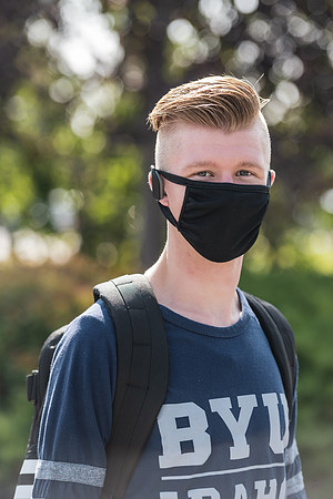 Students stay safe wearing masks and social distancing during the first day of school.