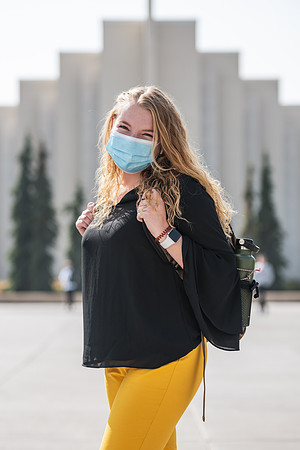 Students stay safe wearing masks and social distancing during the first day of school.