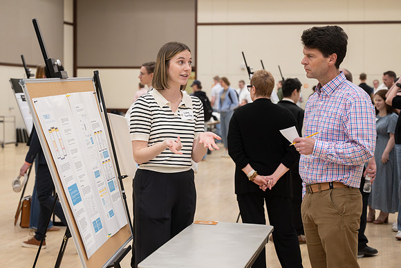 Students present their research at the R&CW Conference.
