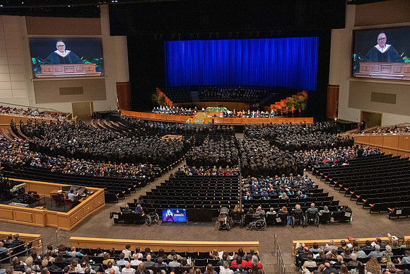 Commencement - Apr 2022