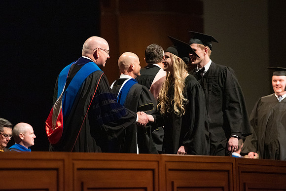 Convocation- Bus Com & Phys Sci - Apr 2022
