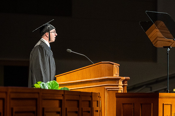 Commencement - Apr. 2022