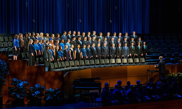 Commencement - Apr. 2022
