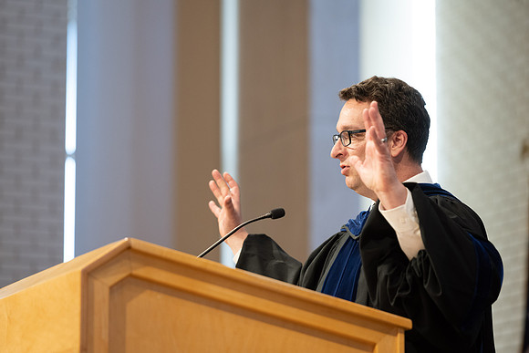Convocation - Language & Letters - Apr 2022