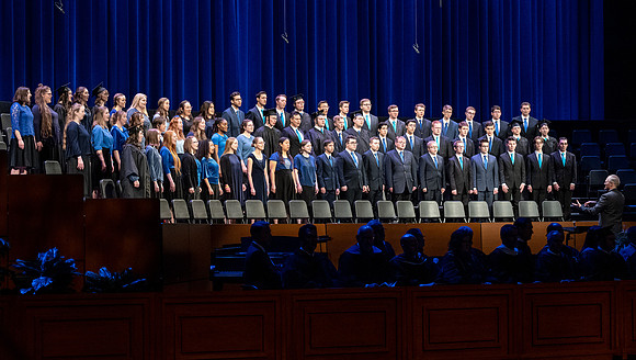 Commencement - Apr. 2022
