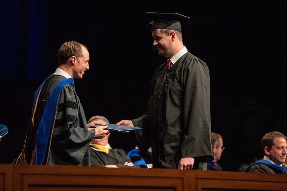 Convocation- Bus Com & Phys Sci - Apr 2022