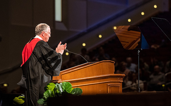 Commencement - Apr. 2022