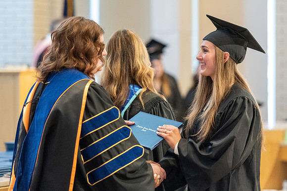 Convocation - Interdisciplinary Studies - Apr 2022