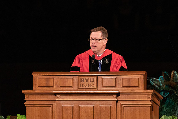 Commencement - Apr 2022