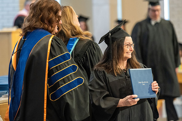 Convocation - Interdisciplinary Studies - Apr 2022