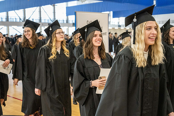 Commencement - Apr 2022