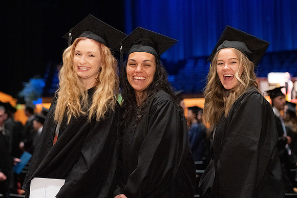 Commencement - Apr 2022