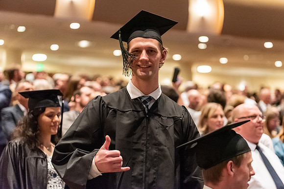 Commencement - Apr 2022