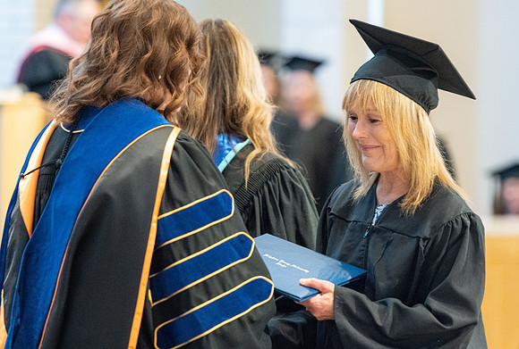 Convocation - Interdisciplinary Studies - Apr 2022
