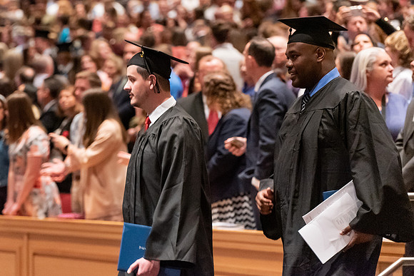 Commencement - Apr 2022