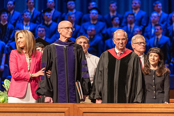 Commencement - Apr 2022