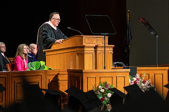 Commencement - Apr. 2022
