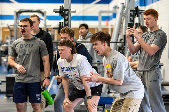 Push and Pull Contest - Mar 2022