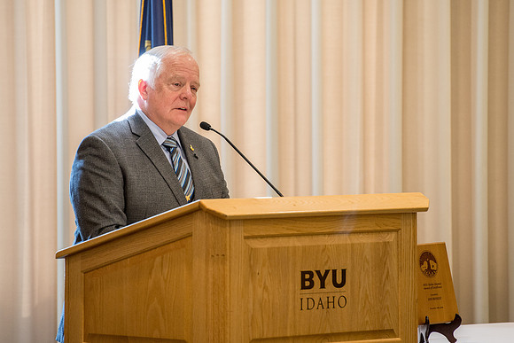 Emeritus Breakfast, Nov 2018, BYU-Idaho Alumni Award of excellence was awarded to Jon Beesley.