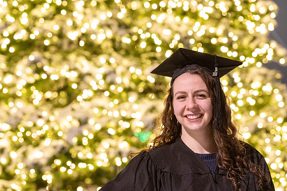 Grad - Holly Johnson - Dec 2020