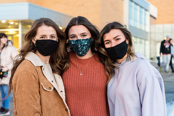 Students on campus - Jan 2021