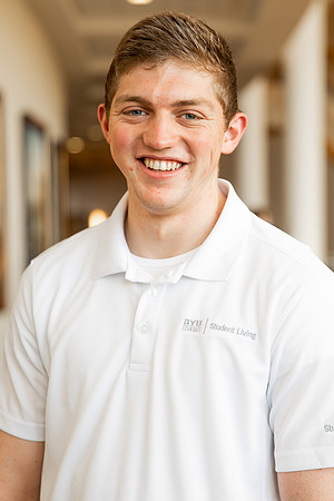 Members of the BYUI Student Living Council.