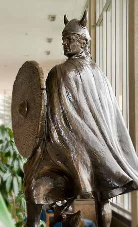 Thor statue in the Hart building foyer.