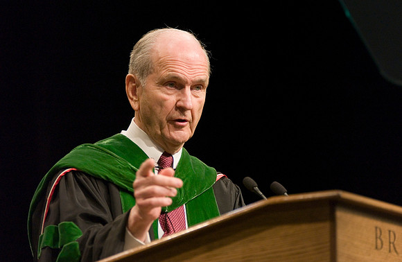 Elder Russell M Nelson speaking at the Brigham Young University-Idaho graduation April 29, 2006.