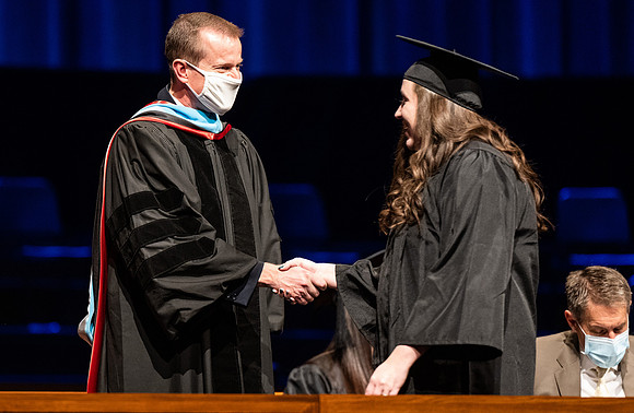 Convocation - Education - Dec. 2021