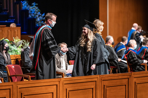 Convocation - Education - Dec. 2021