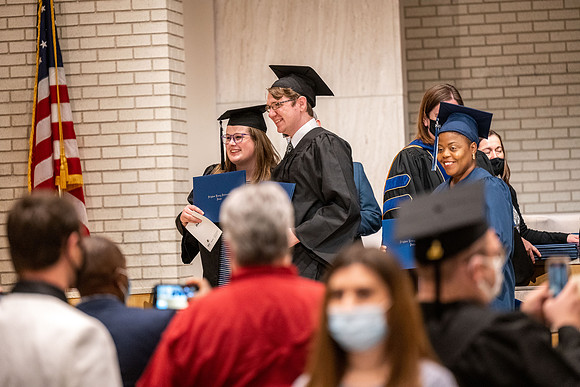 Convocation - Bus & Com - Dec. 2021