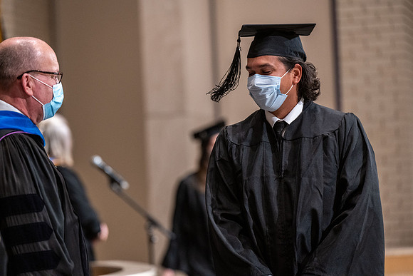 Convocation - Bus & Com - Dec. 2021