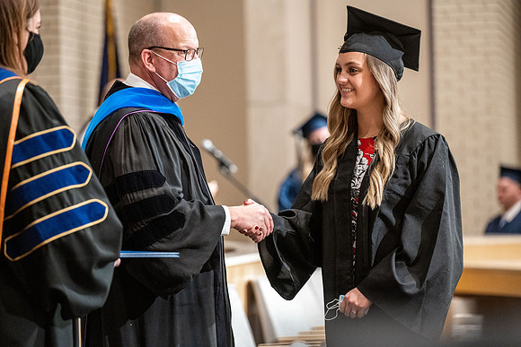 Convocation - Bus & Com - Dec. 2021