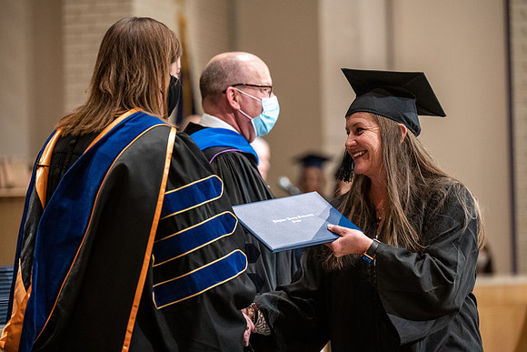 Convocation - Bus & Com - Dec. 2021