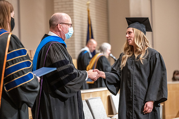 Convocation - Bus & Com - Dec. 2021