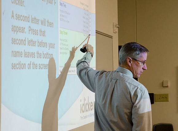 What is Truth? An introductory lecture by Alan Holyoak teaching a Science Foundation class.