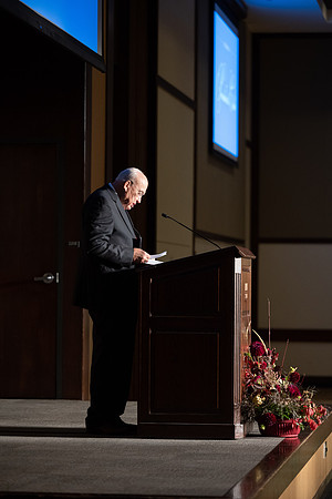 President's Club members enjoy an evening of socializing, musical entertainment and wonderful food in the Manwaring Center Ballroom.