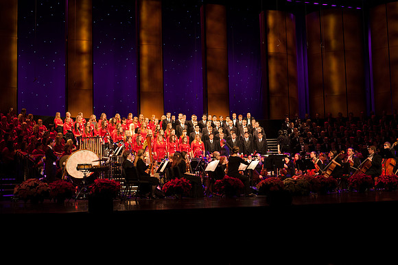 At the BYU-Idaho Christmas, the university dance department, choirs and orchestra, came together with guest artists Canadian Brass for a beautiful and uplifting show.