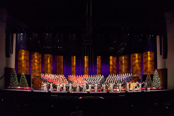 At the BYU-Idaho Christmas, the university dance department, choirs and orchestra, came together with guest artists Canadian Brass for a beautiful and uplifting show.
