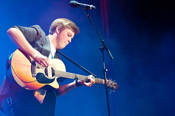Guitars Unplugged 2011