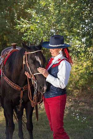 Julie Lee is an Americana horseback rider and has been affiliated with teaching at BYU-Idaho.